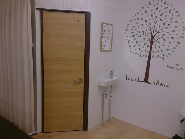キレイなトイレ前.jpg